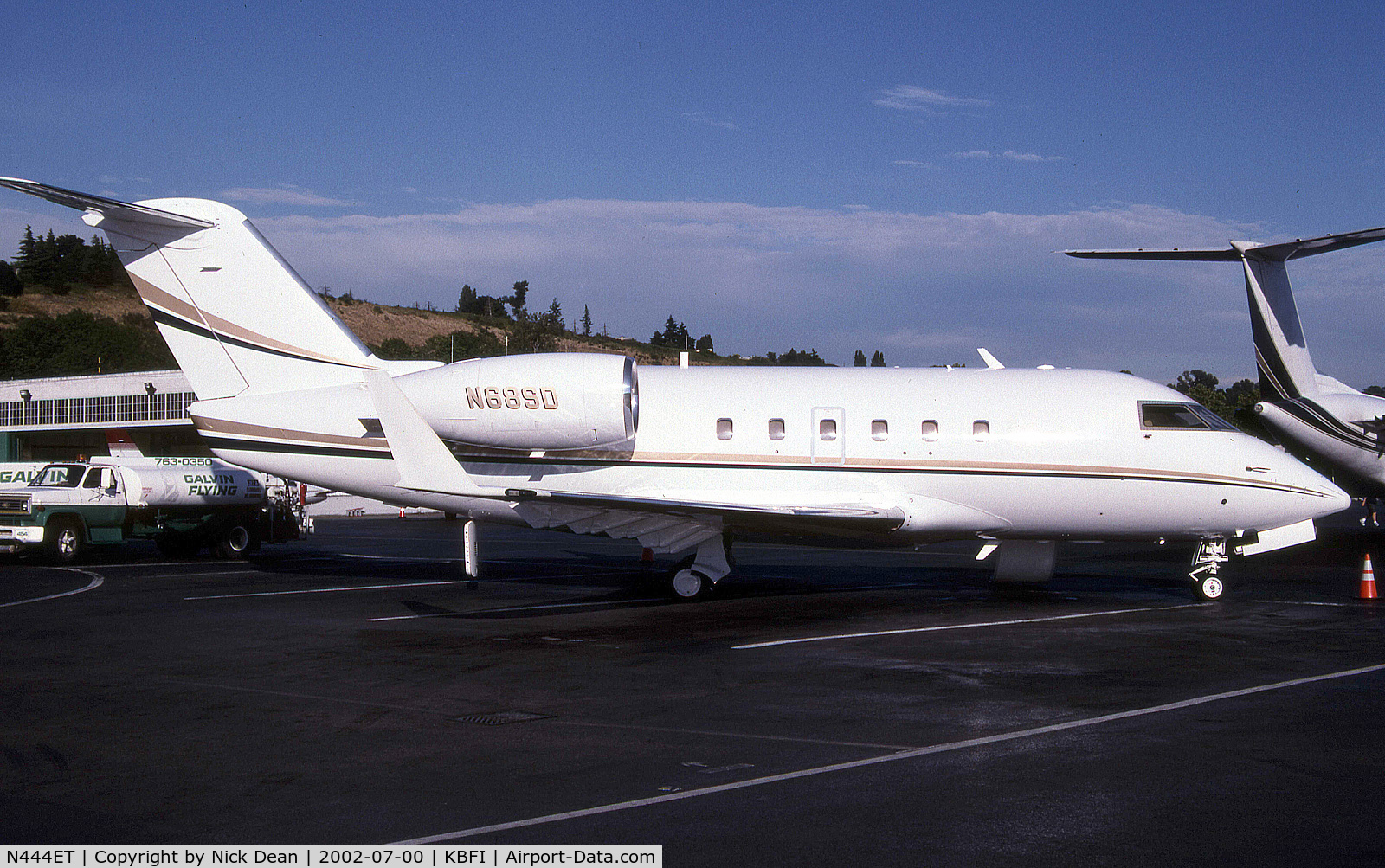 N444ET, 1982 Canadair Challenger 600S (CL-600-1A11) C/N 1062, KBFI (N68SD C/N 1062 is now registered N444ET and posted as such)