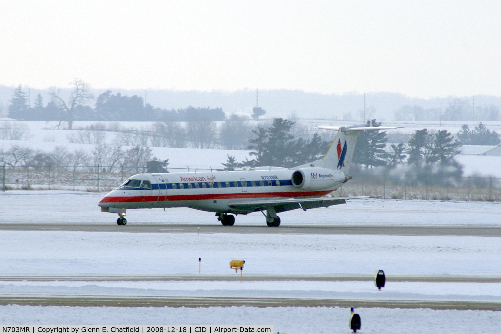 N703MR, 1999 Embraer ERJ-135LR (EMB-135LR) C/N 145173, Landing roll-out on Runway 9.
