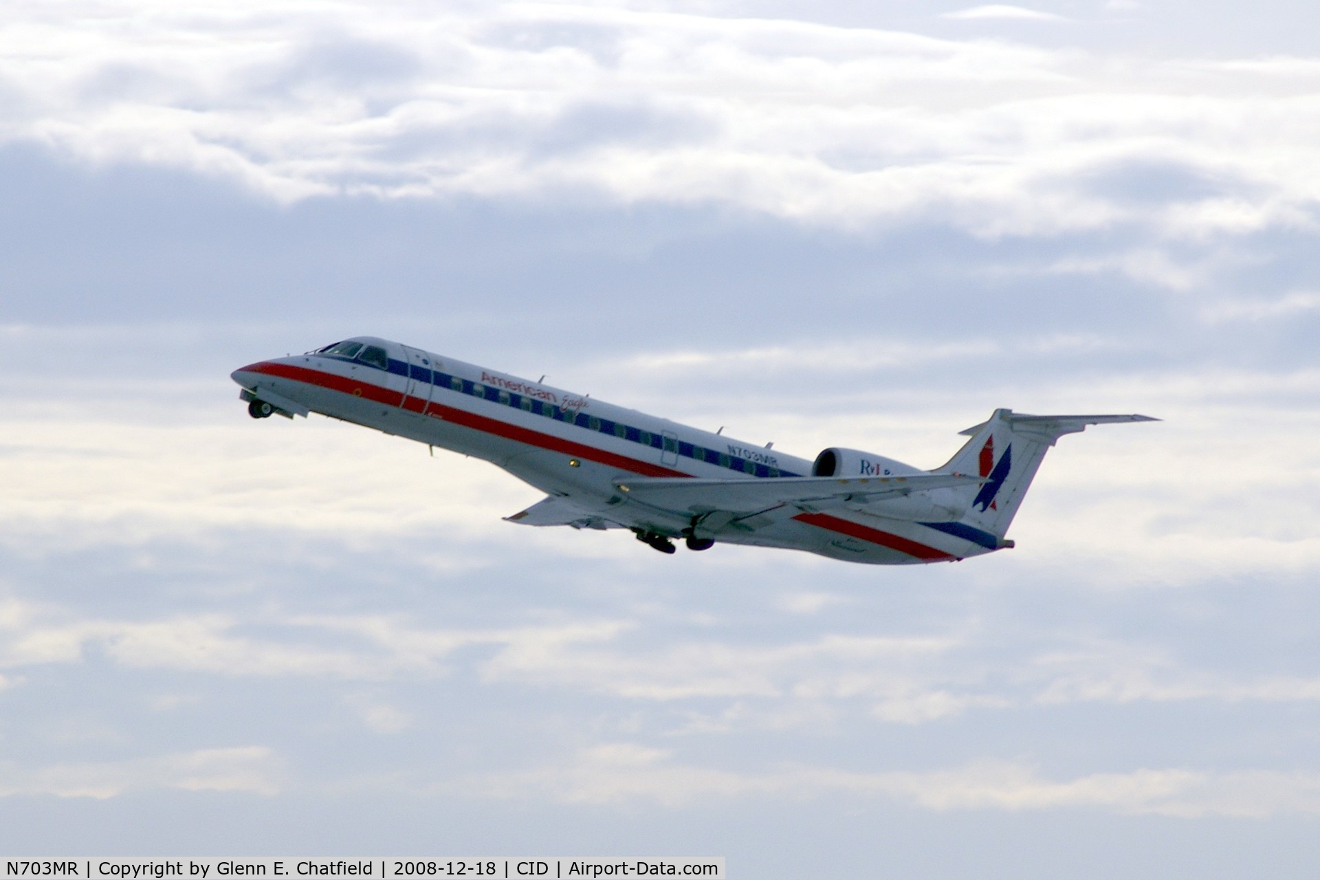 N703MR, 1999 Embraer ERJ-135LR (EMB-135LR) C/N 145173, Departing Runway 9
