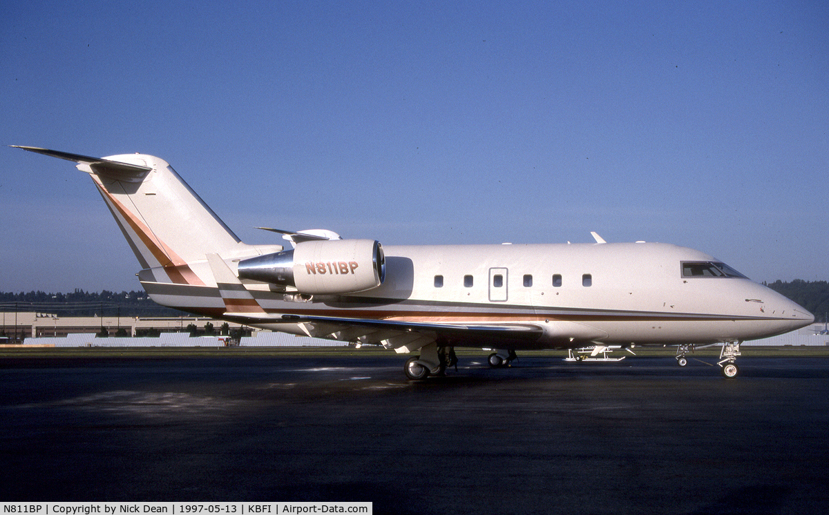 N811BP, 1989 Canadair Challenger 601-3A (CL-600-2B16) C/N 5039, KBFI (Currently N765WT)