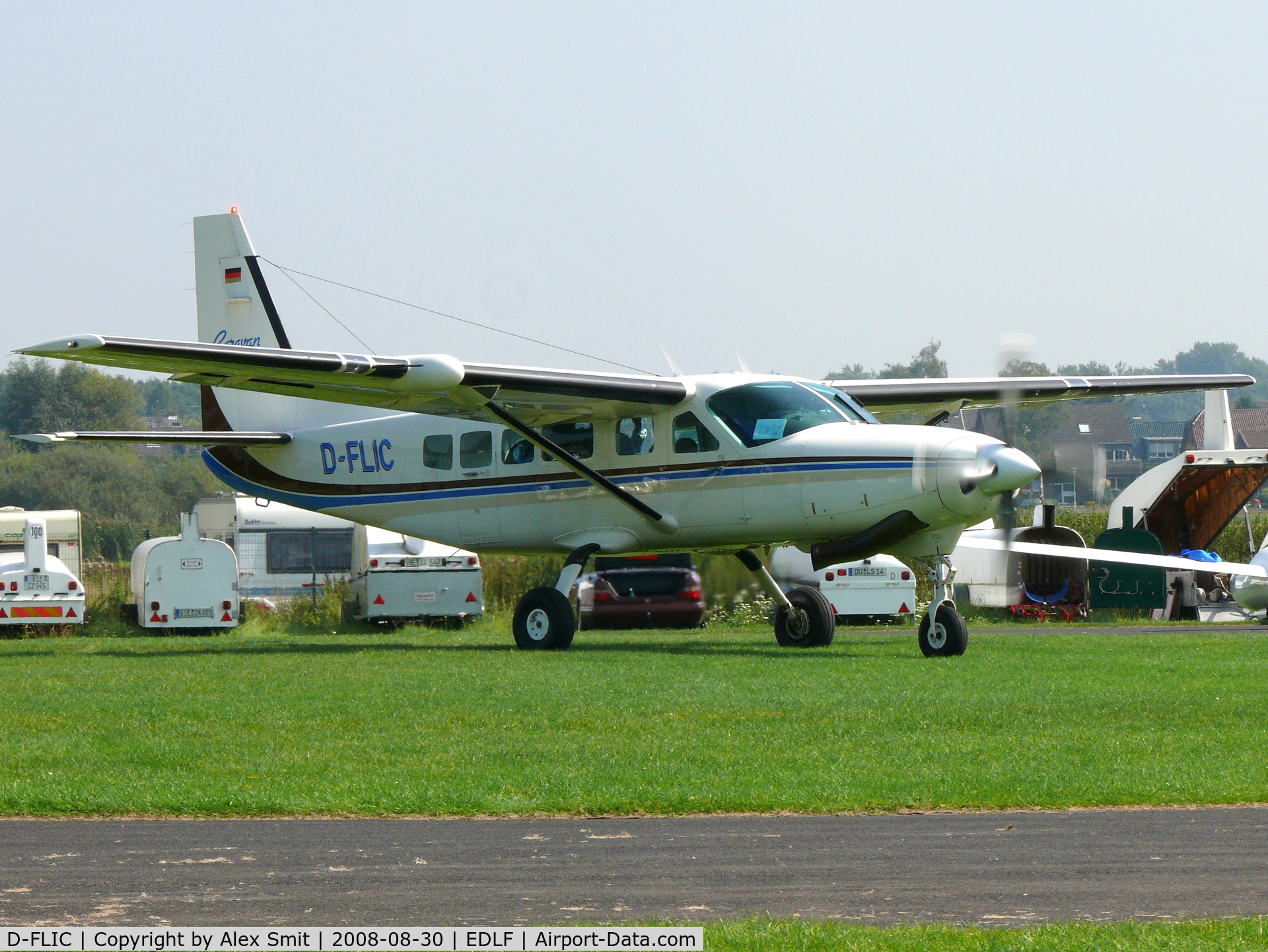 D-FLIC, 1998 Cessna 208 Caravan I C/N 208-00274, Cessna C-208 Caravan D-FLIC Sky-Fun.de