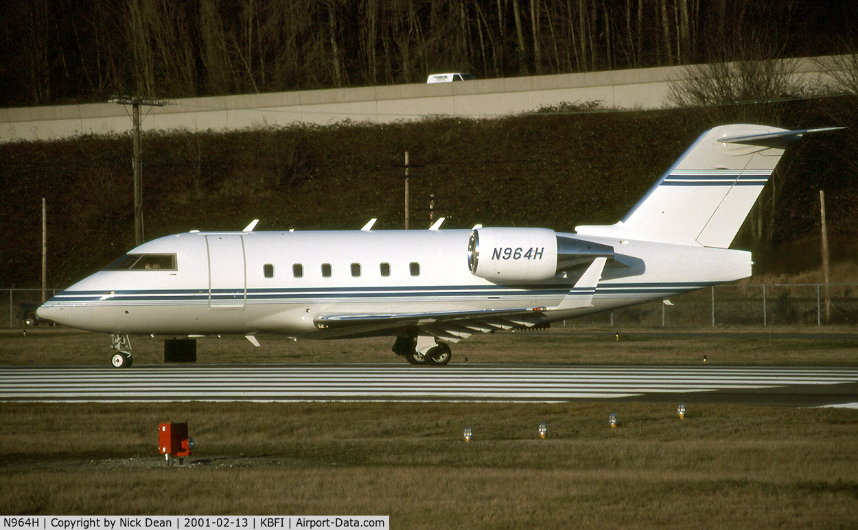N964H, 1998 Bombardier Challenger 604 (CL-600-2B16) C/N 5363, KBFI