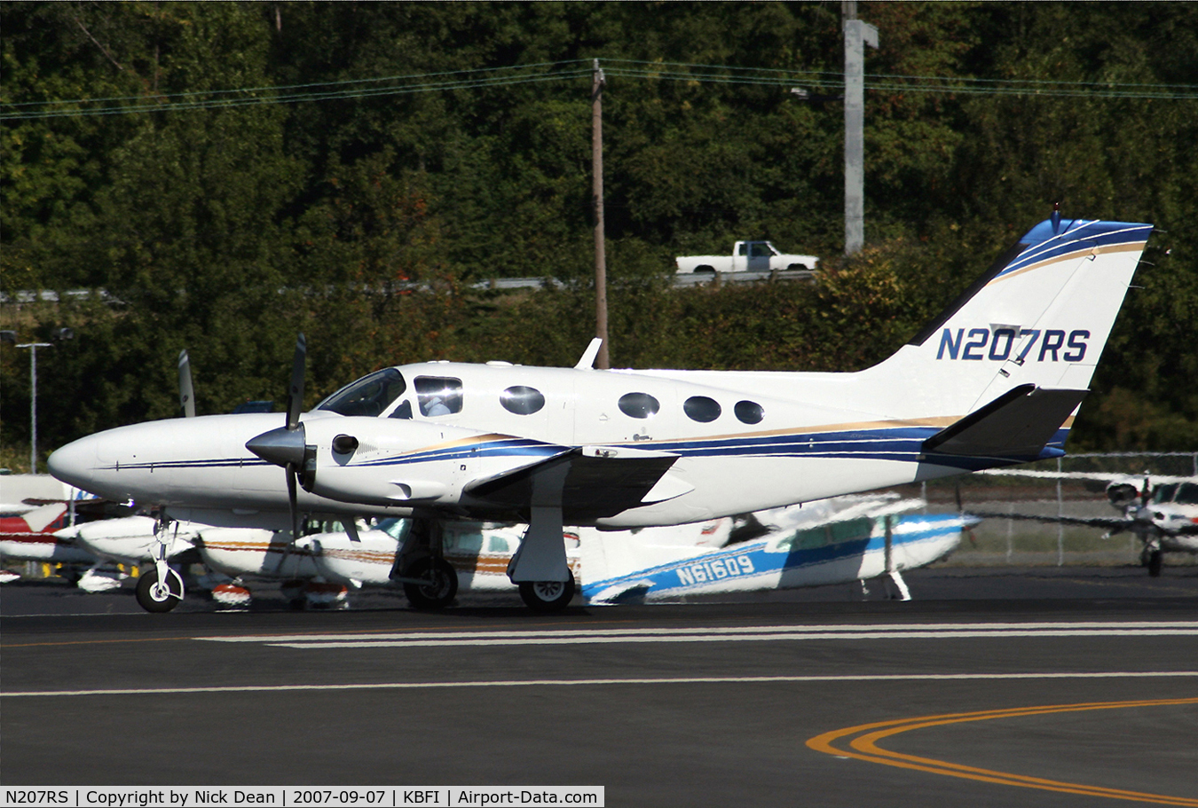 N207RS, 1984 Cessna 425 Conquest I C/N 425-0195, KBFI