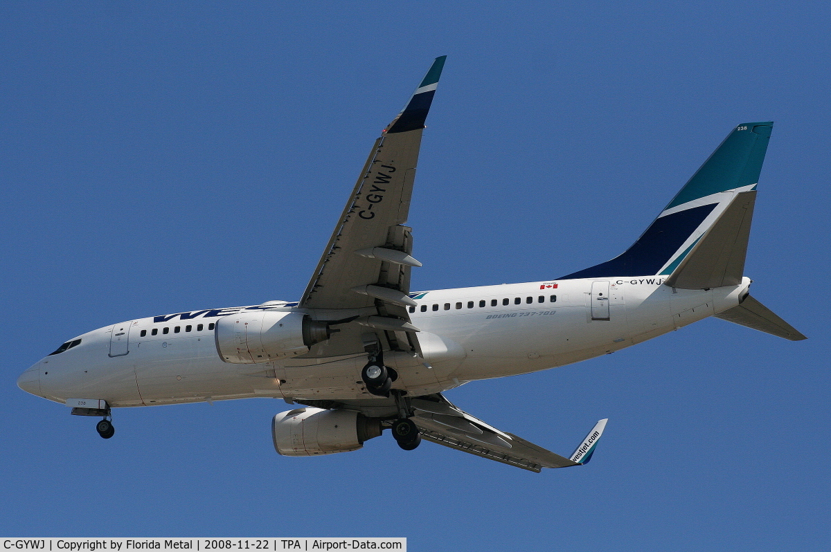 C-GYWJ, 2006 Boeing 737-7CT C/N 32772, West Jet 737-700