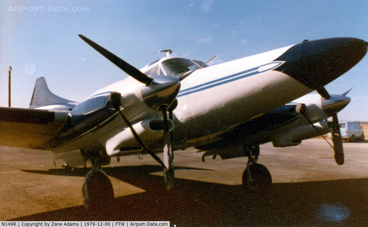 N149R, Beech E18S C/N BA414, SMB Stage Lines at Meacham Field