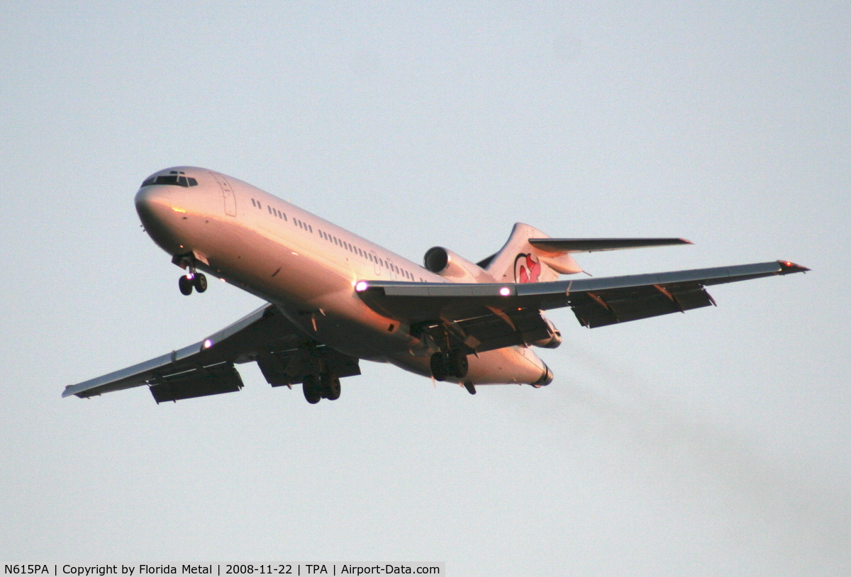 N615PA, 1976 Boeing 727-243 C/N 21266, NHL Team New Jersey Devil's 727 flying team in to play Tampa Bay Lightning