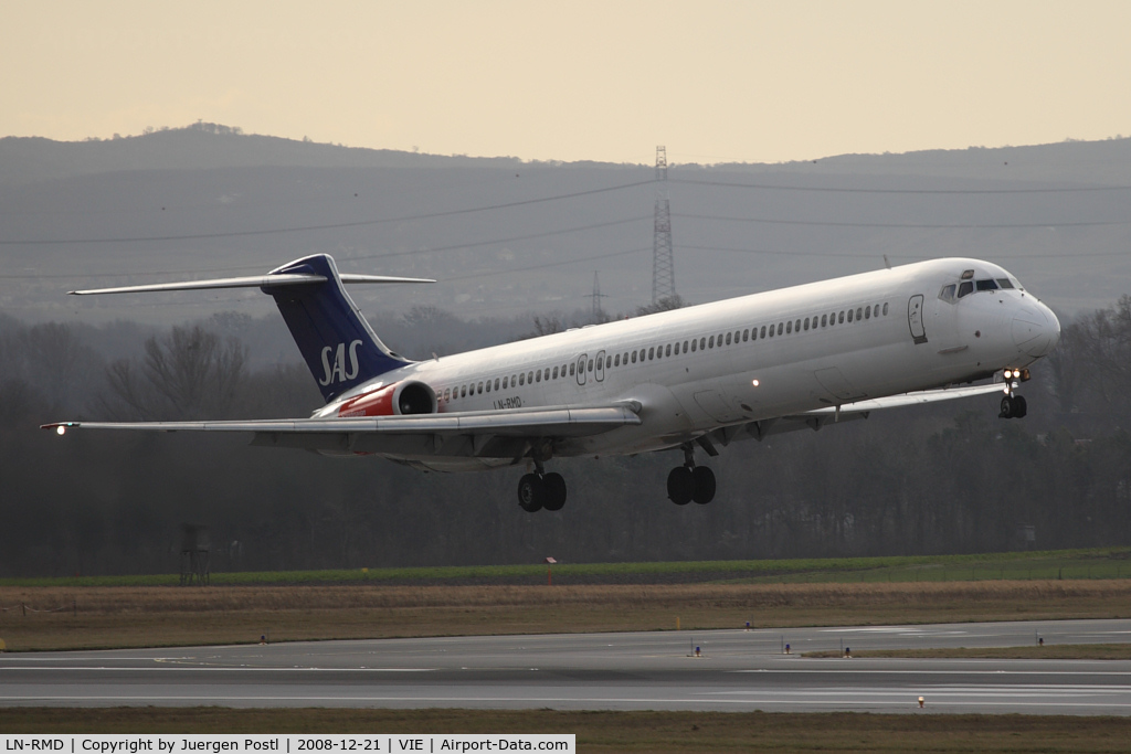 LN-RMD, 1987 McDonnell Douglas MD-82 (DC-9-82) C/N 49555, MD-82