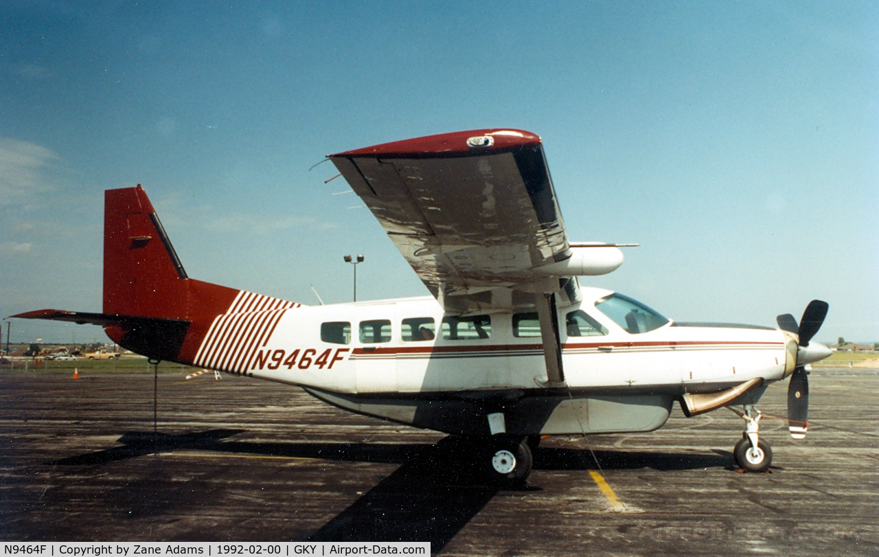 N9464F, 1985 Cessna 208 Caravan I C/N 20800062, Caravan at Arlington Muni