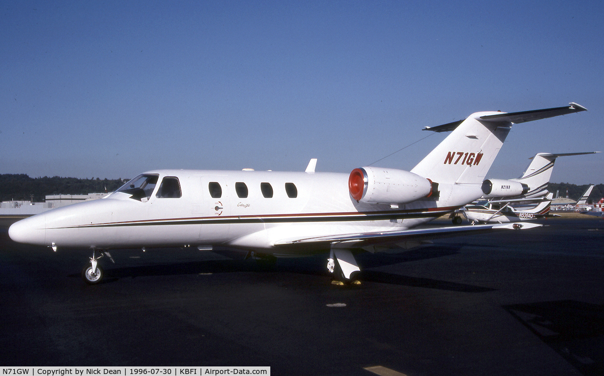 N71GW, 1994 Cessna 525 Citation Jet C/N 525-0059, KBFI