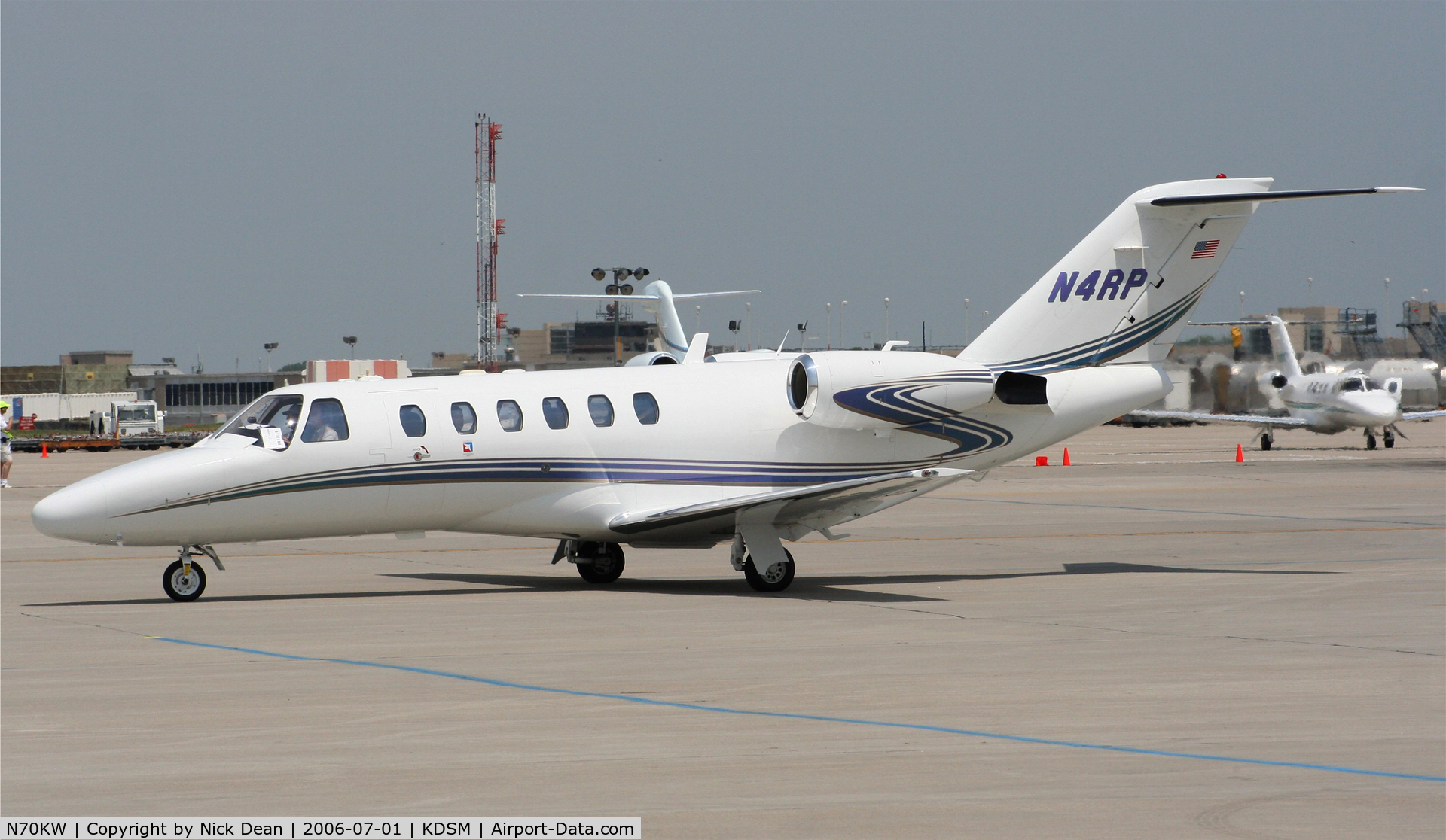 N70KW, 2002 Cessna CitationJet CJ2 C/N 525A0135, KDSM (Seen here as N4RP and currently registered N70KW as posted)