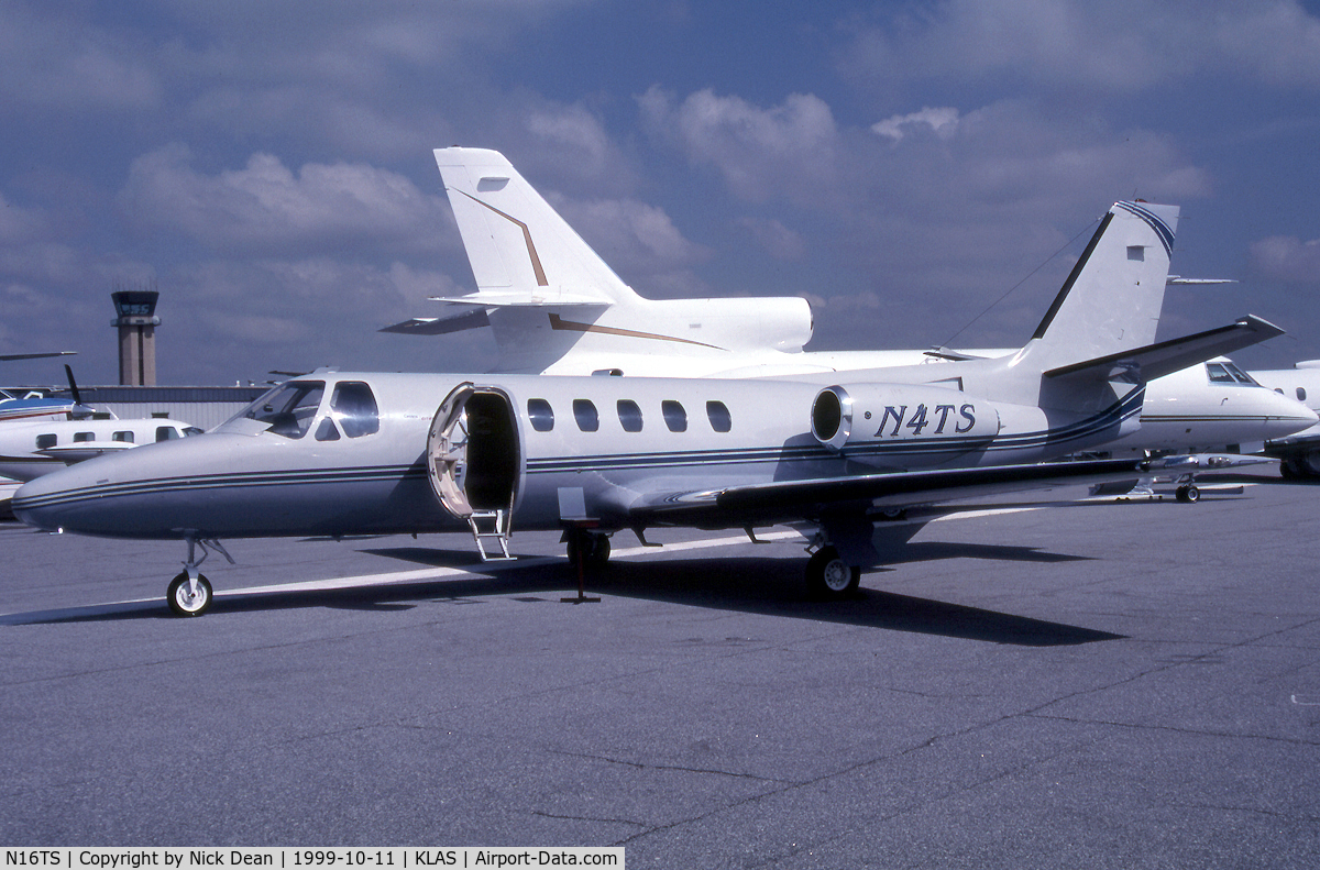 N16TS, 1978 Cessna 551 Citation II C/N 550-0030, KLAS (Seen here as N4TS and currently registered N16TS as posted)