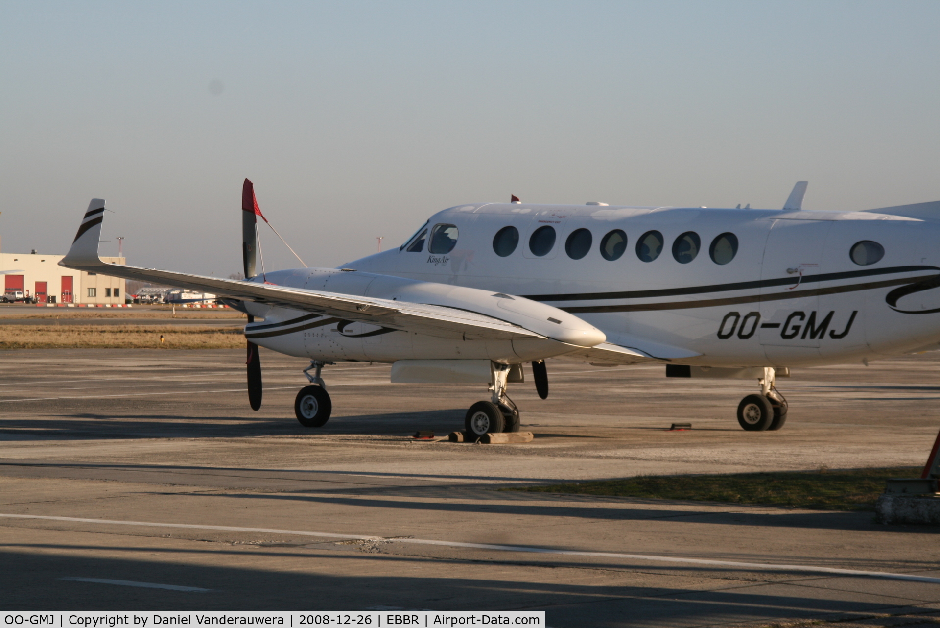 OO-GMJ, 2005 Raytheon Aircraft Company B300 C/N FL-460, parked on General Aviation apron (Abelag)