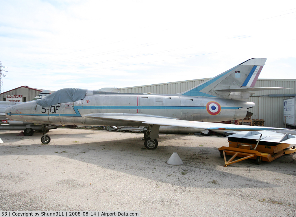 53, Dassault Super Mystere B.2 C/N 53, Preserved