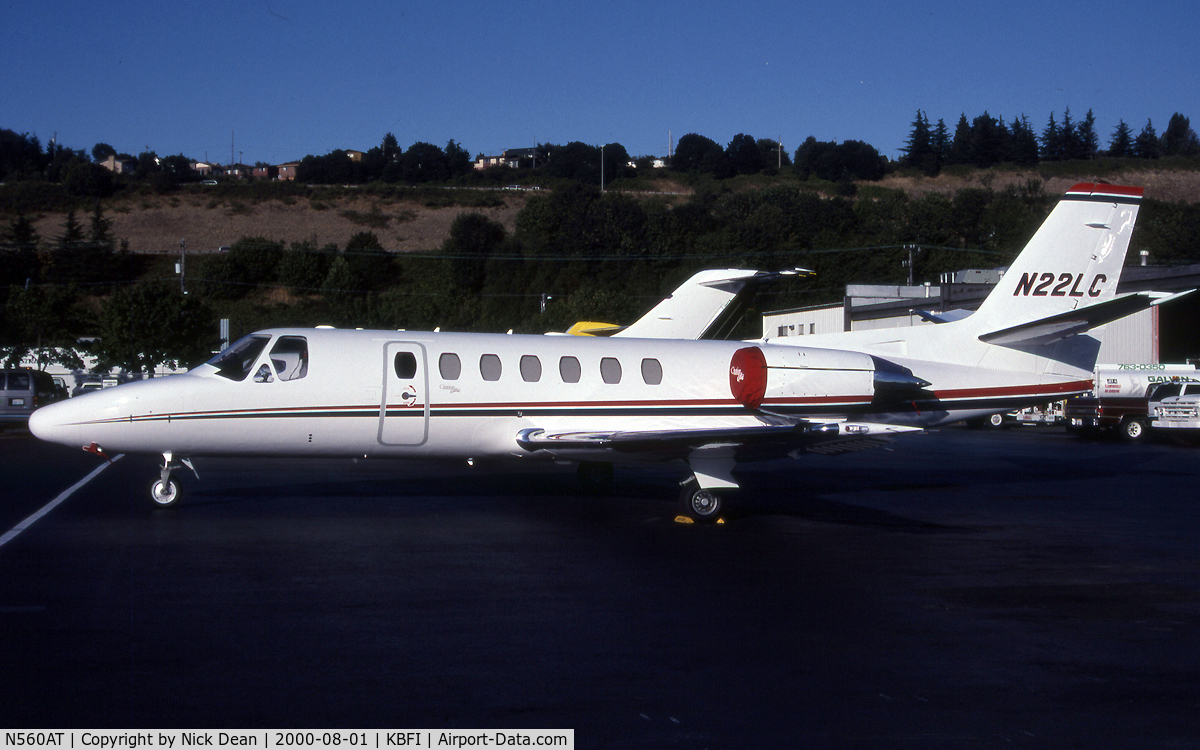 N560AT, 1999 Cessna 560 C/N 560-0521, KBFI (Seen here as N22LC prior to being replaced by a Falcon 900EX of the same reg and owned by the Lowes Companies the re-registered Citation is currently N560AT as posted)