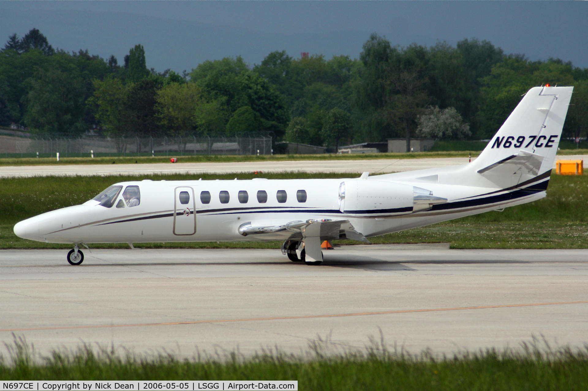 N697CE, 2005 Cessna 560 Citation Encore C/N 560-0697, LSGG