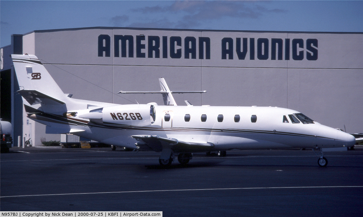 N957BJ, 2000 Cessna 560XL C/N 560-5086, KBFI (Seen here as N62GB and currently registered N957BJ as posted)