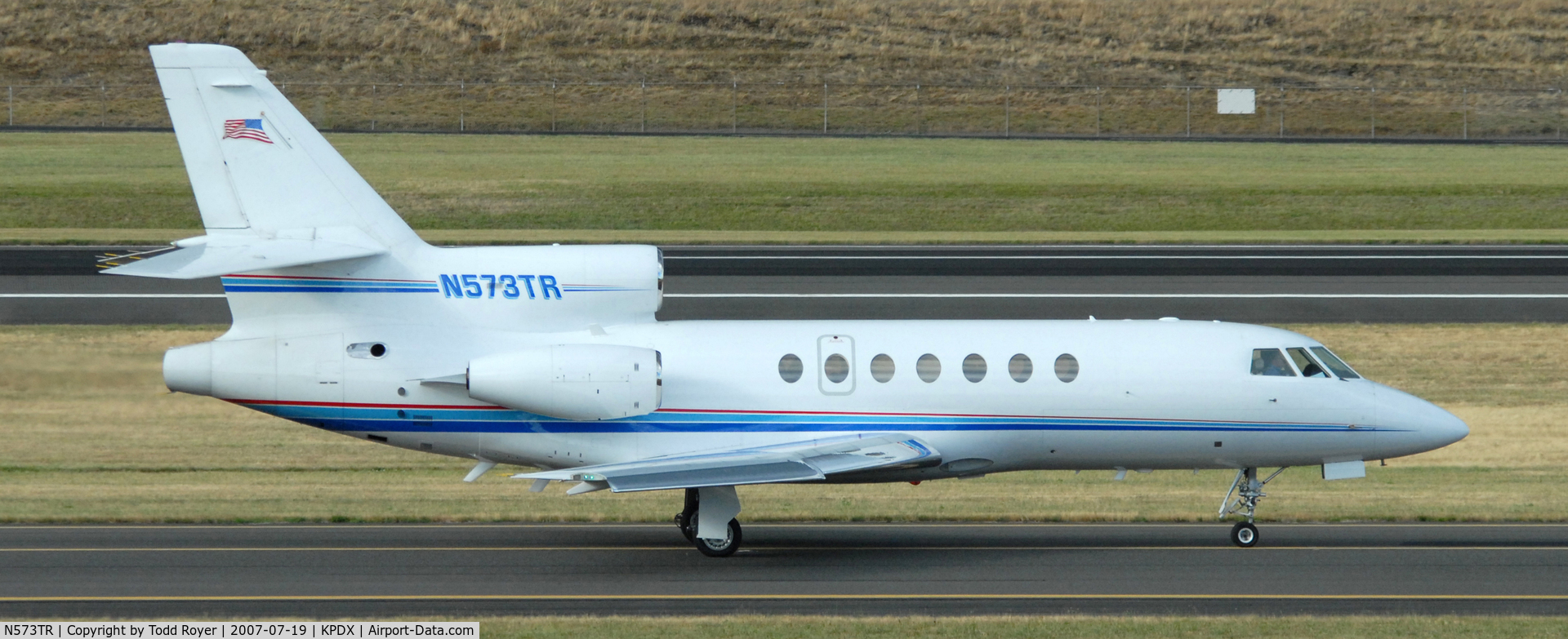 N573TR, Dassault Falcon 50 C/N 217, Taxi for departure