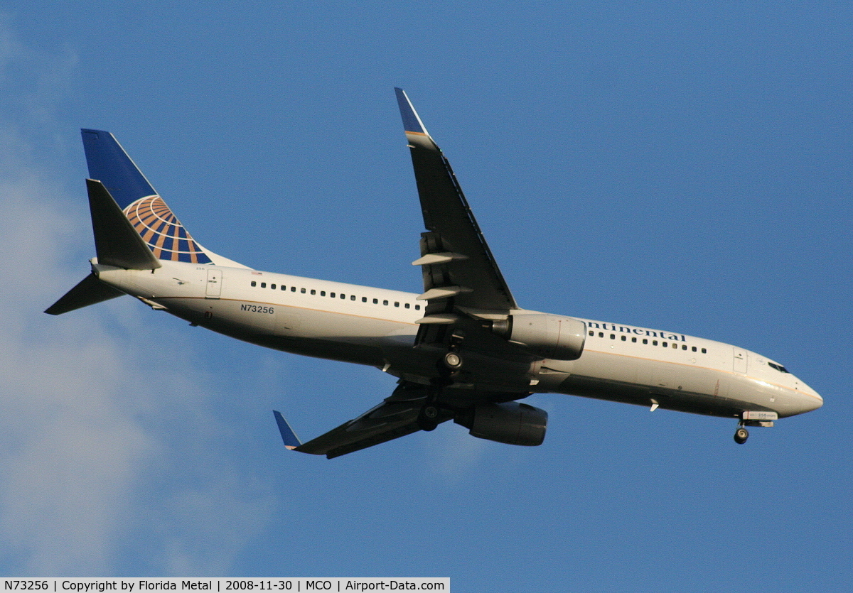 N73256, 2000 Boeing 737-824 C/N 30611, Continental 737-800