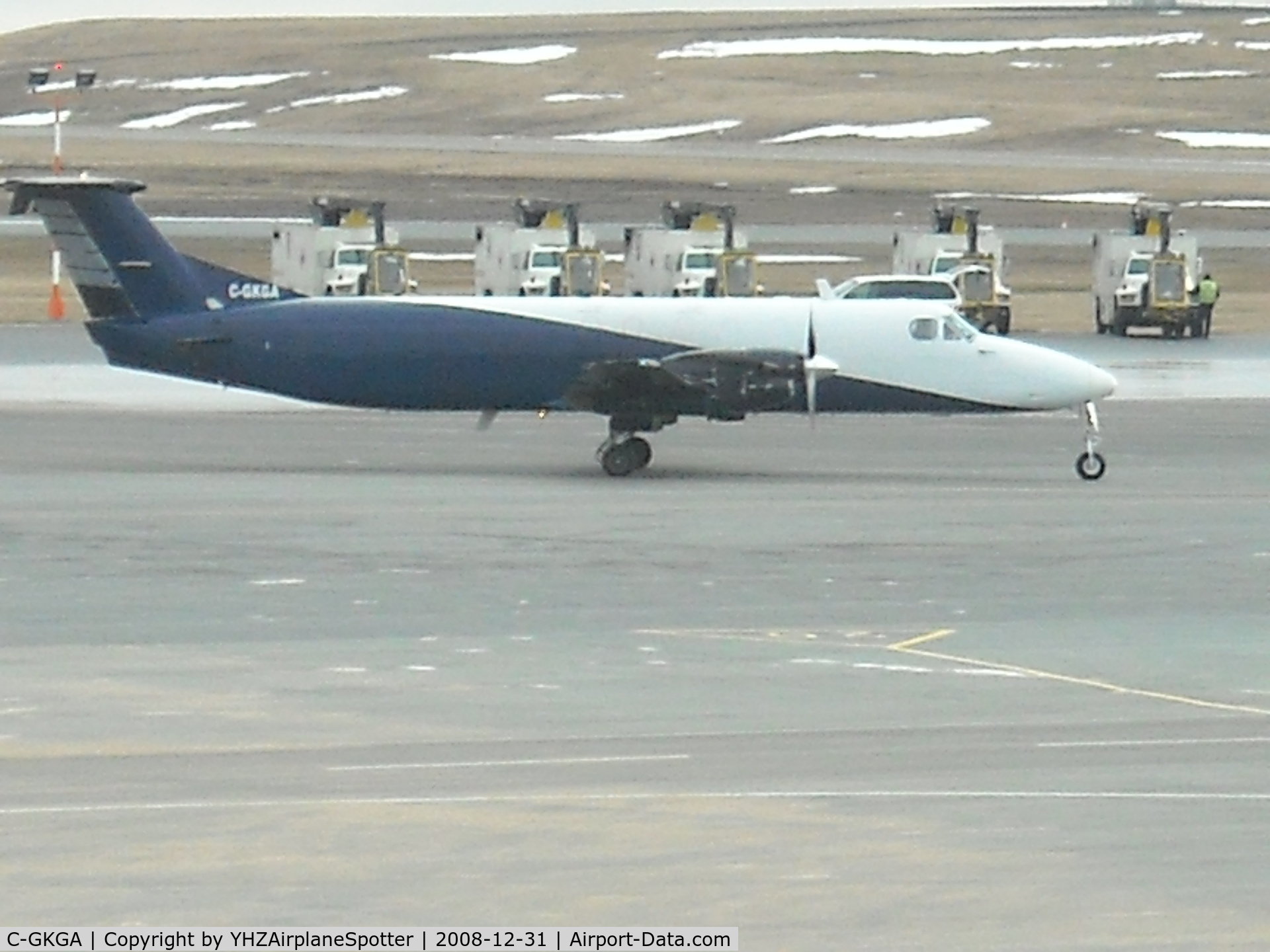 C-GKGA, 1990 Beech 1900C-1 C/N UC-117, This aircraft was spotted at YHZ shortly after landing
