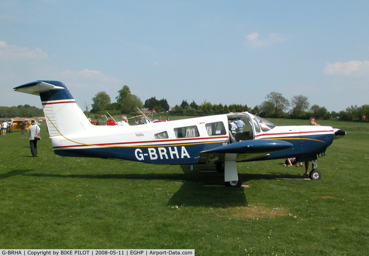 G-BRHA, 1978 Piper PA-32RT-300 Lance II C/N 32R-7985076, DEHAVILLAND FLY-IN