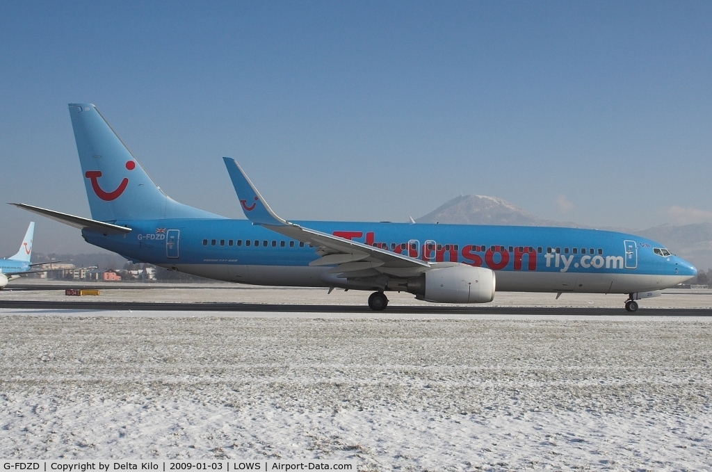 G-FDZD, 2007 Boeing 737-8K5 C/N 35132, THOMSONfly