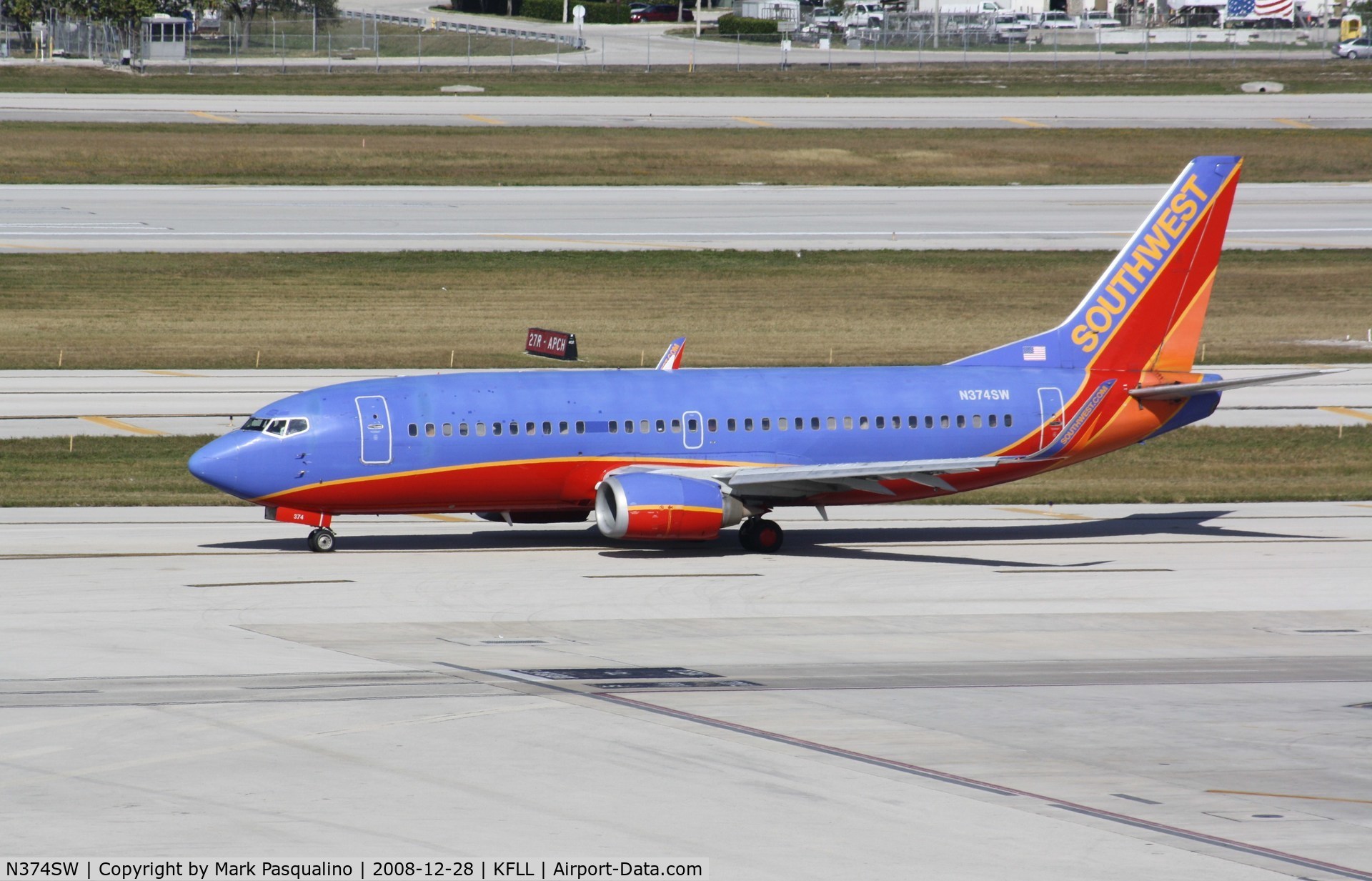 N374SW, 1993 Boeing 737-3H4 C/N 26582, Boeing 737-300