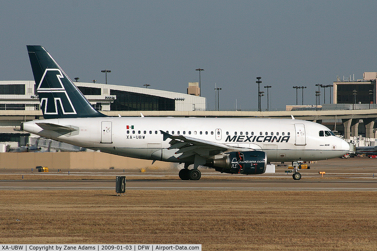 XA-UBW, 2005 Airbus A318-111 C/N 2523, Mexicana Airlines landing at DFW