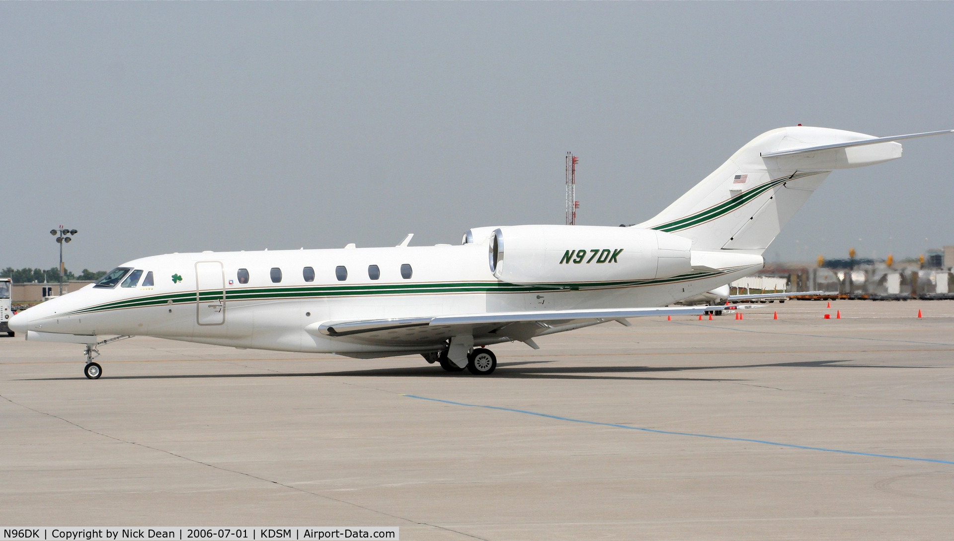 N96DK, 1998 Cessna 750 Citation X C/N 7500035, KDSM (Seen here as N97DK this Slicer is now registered N96DK as posted)