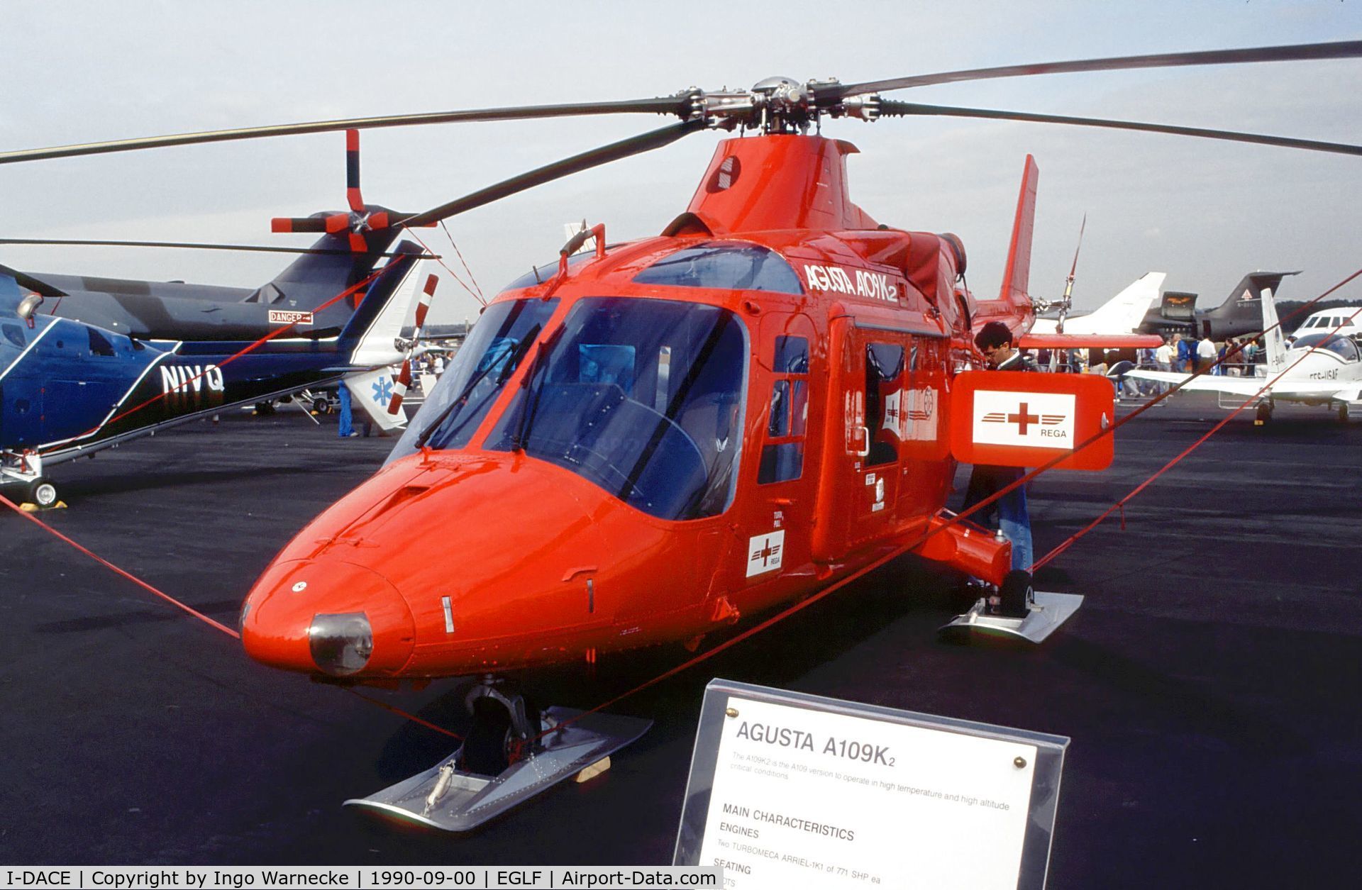 I-DACE, 1984 Agusta A-109K-2 C/N 7340, Agusta A.109K-2 Hirundo, EMS-Version for REGA (Switzerland) at Farnborough International 1990