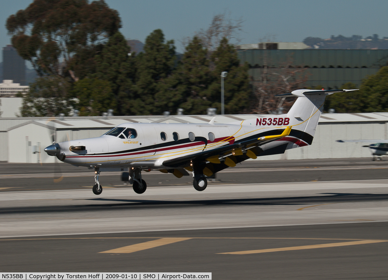 N535BB, 2004 Pilatus PC-12/45 C/N 596, N535BB arriving on RWY 21