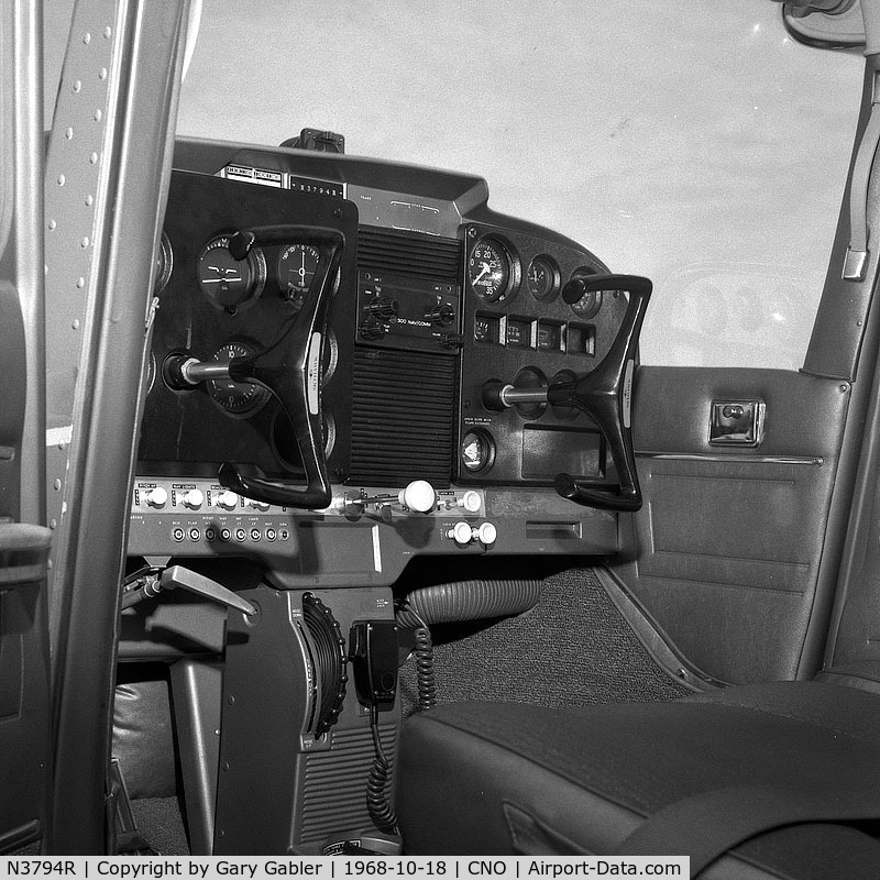 N3794R, 1966 Cessna 172H C/N 17255594, Cockpit View