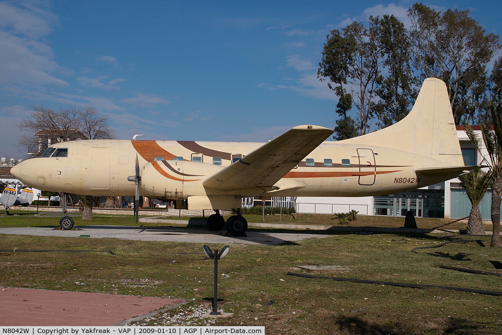 N8042W, 1958 Convair 440 Metropolitan C/N 503, Convair 440