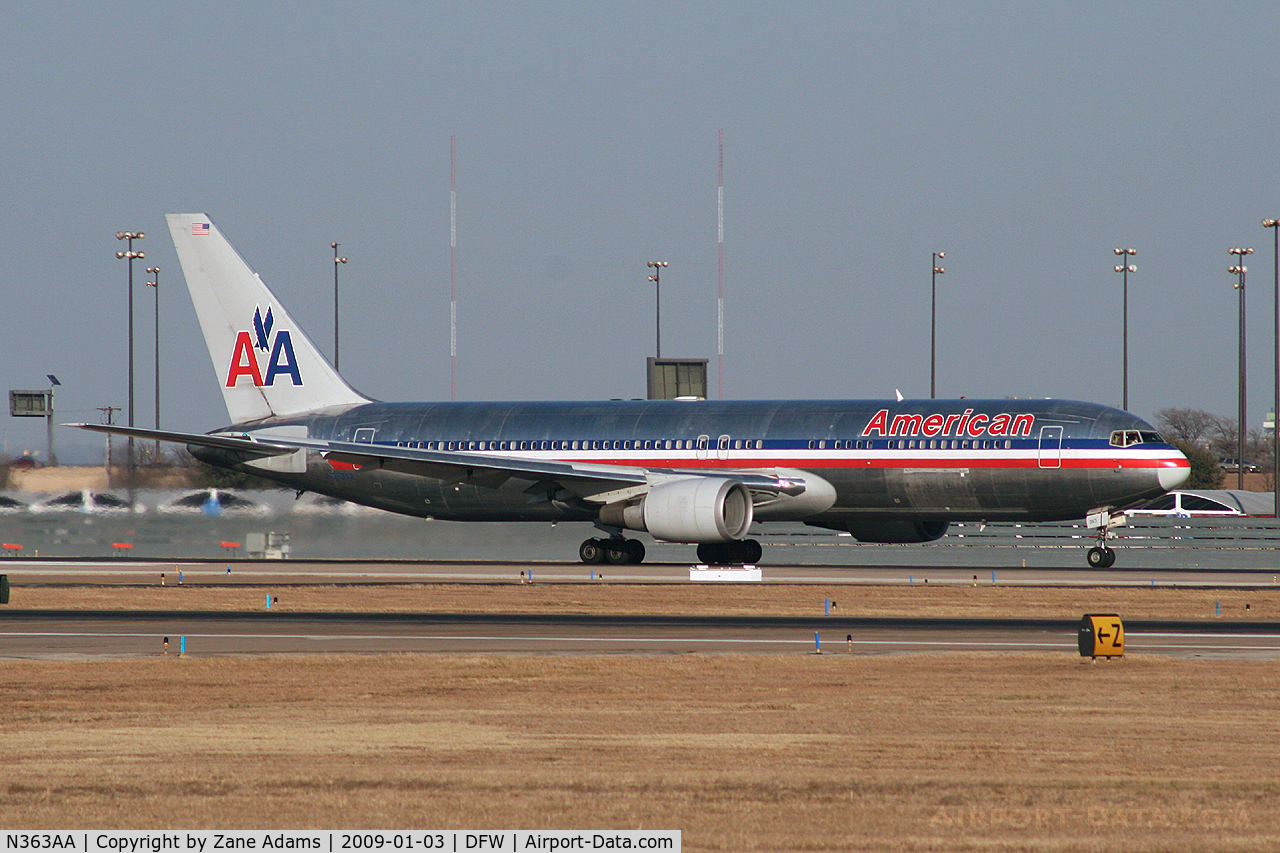 N363AA, 1988 Boeing 767-323 C/N 24044, American Airlines 767 Departing 36R at DFW