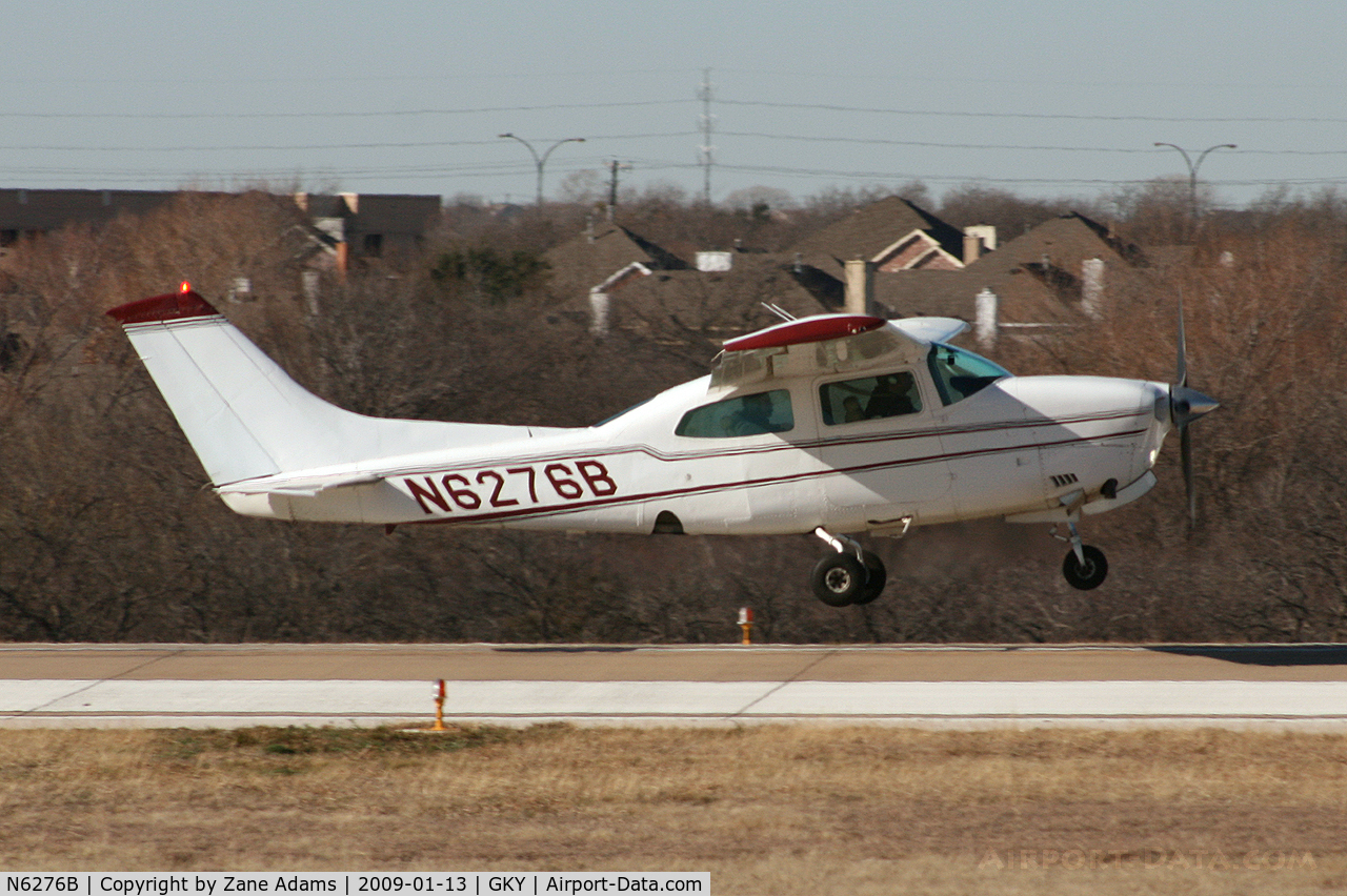 N6276B, Cessna T210M Turbo Centurion C/N 21062730, At Arlington Municipal