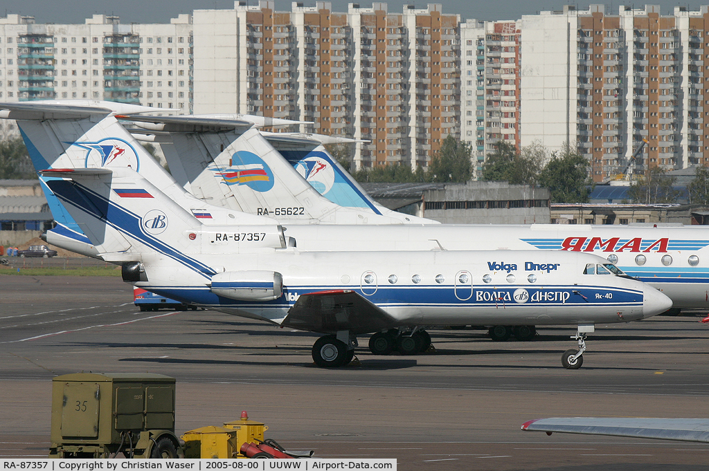 RA-87357, Yakovlev Yak-40 C/N 9340631, Volga Dnepr