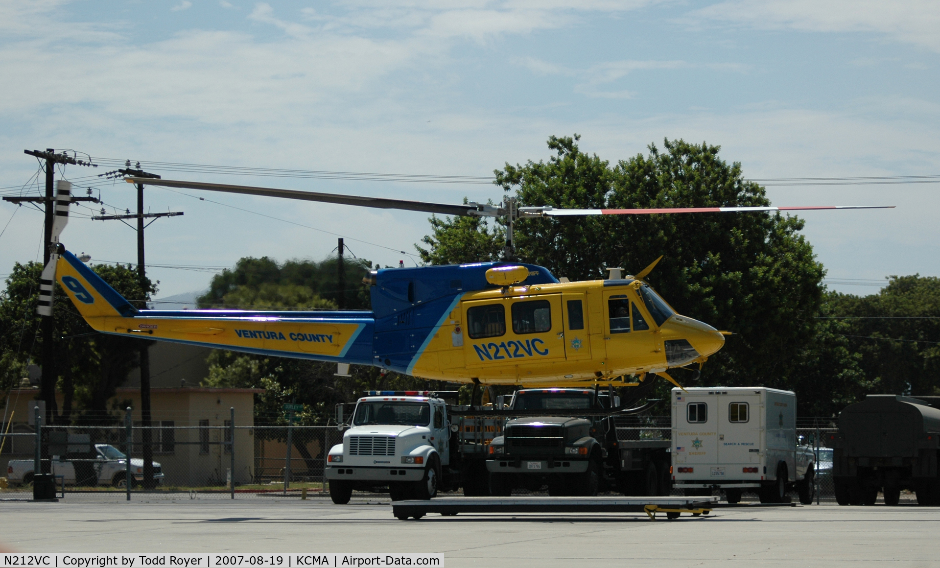 N212VC, 1975 Bell 212 C/N 30693, Camarillo airshow 2007