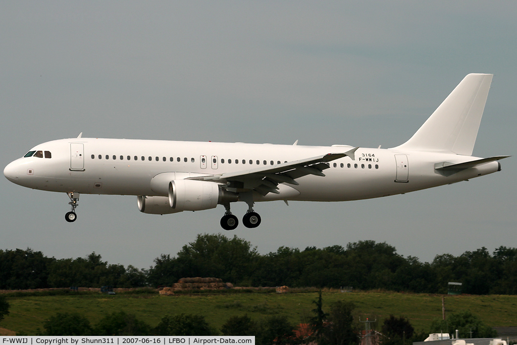 F-WWIJ, 2007 Airbus A320-214 C/N 3164, C/n 3164 - For National Air Services as VP-BXT