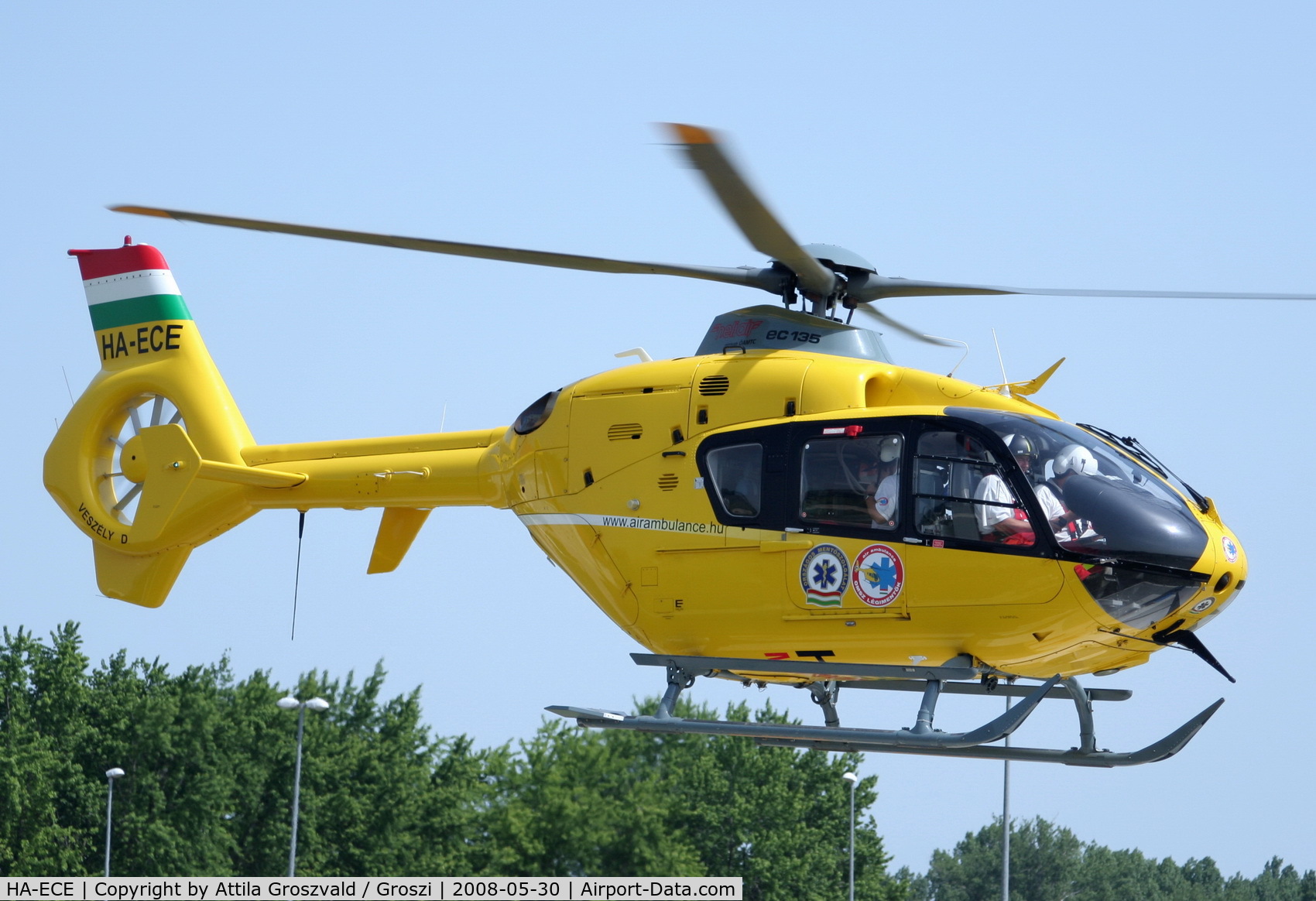HA-ECE, 2004 Eurocopter EC-135T-2 C/N 0359, Balatonfured OMSZ-Air Ambulance base, jump-off. HA-ECE ex D-HECD, OE-XEV. Meet with an air accident fatal, 2008-07-31 Kiskunlachaza, Hungary