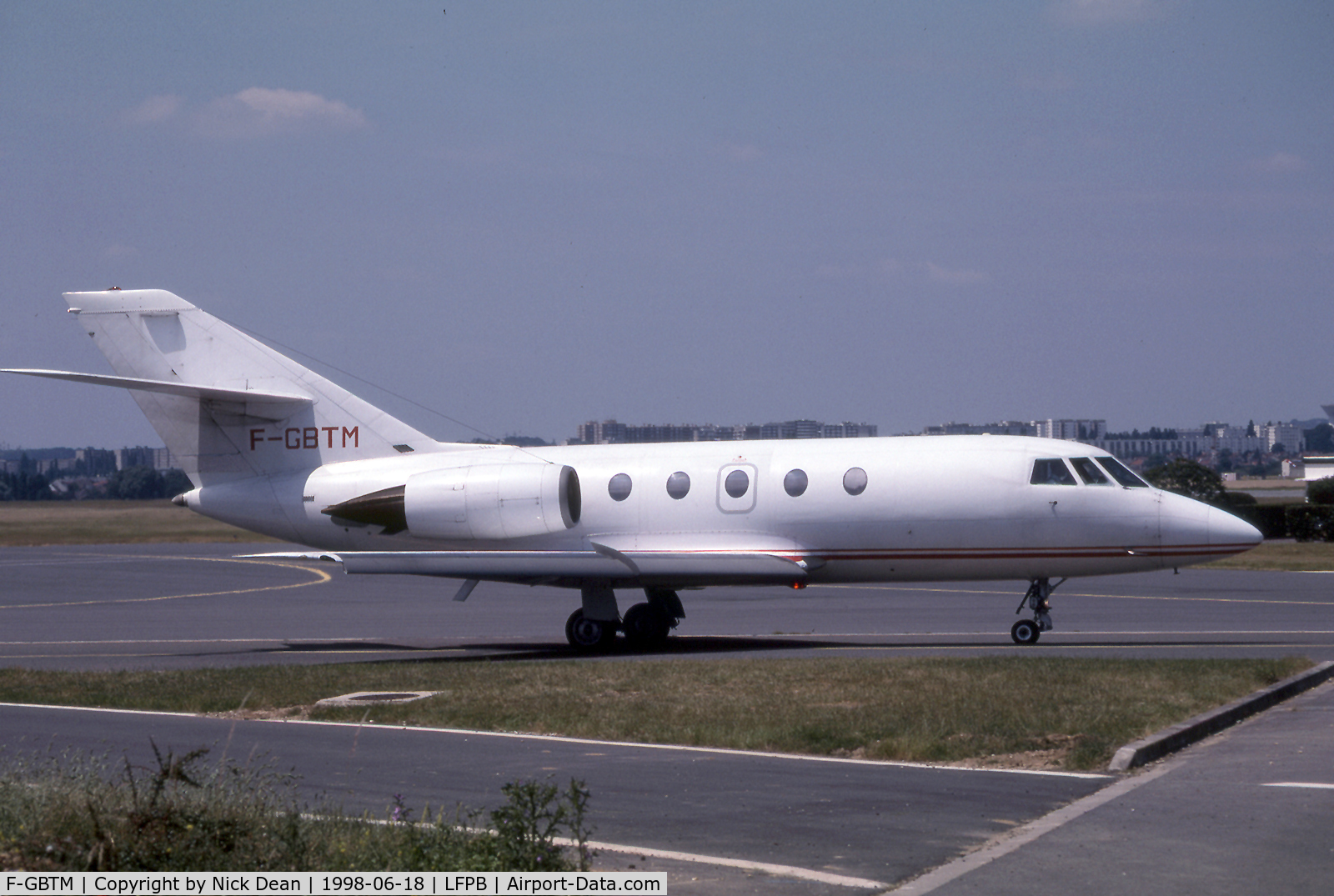 F-GBTM, 1979 Dassault Falcon 20F C/N 397, LFPB