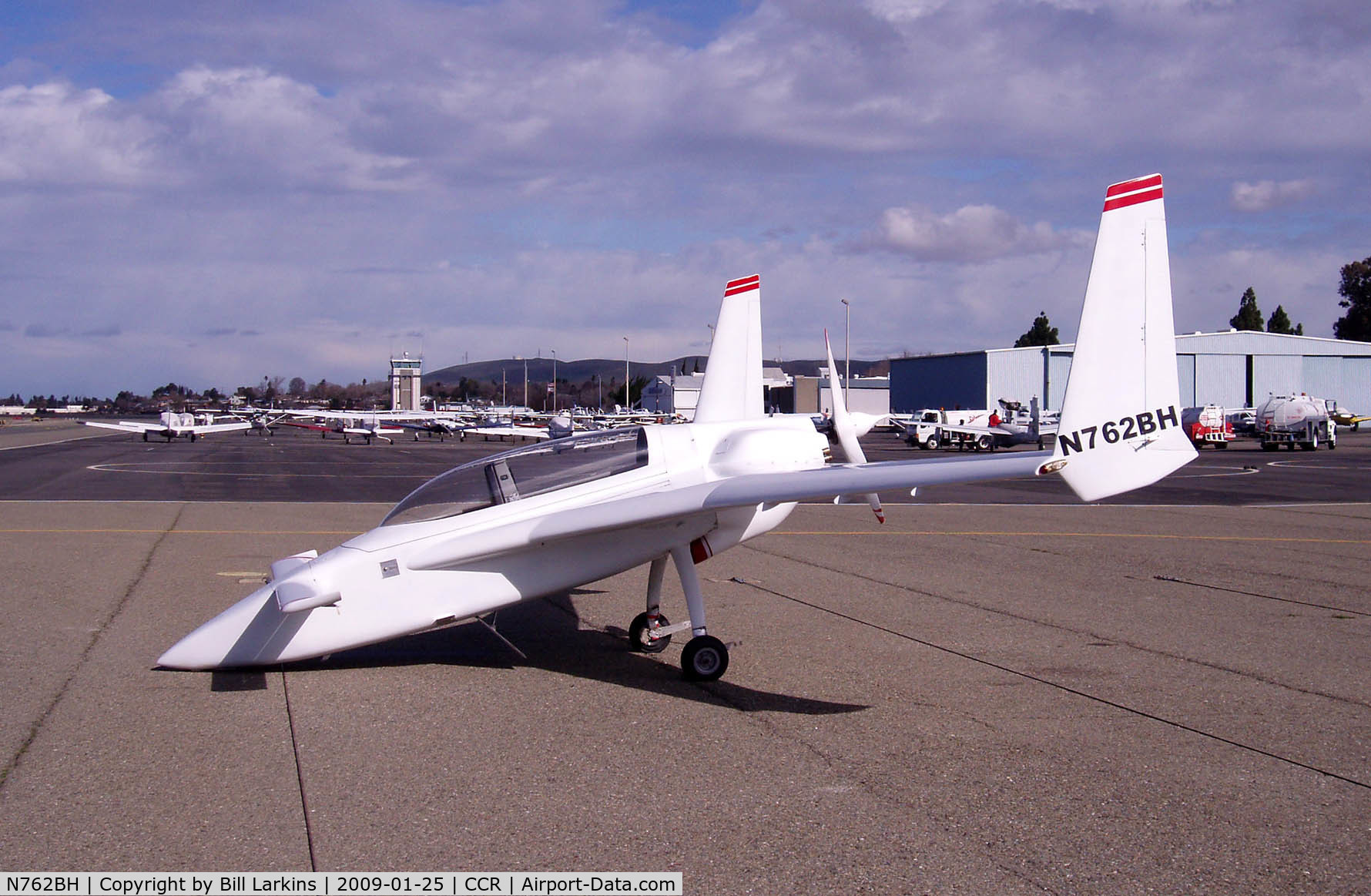 N762BH, 1996 Rutan Long-EZ C/N 2188, Visitor