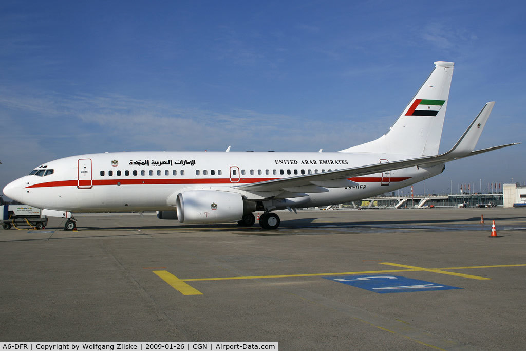 A6-DFR, 2001 Boeing 737-7BC C/N 30884, visitor