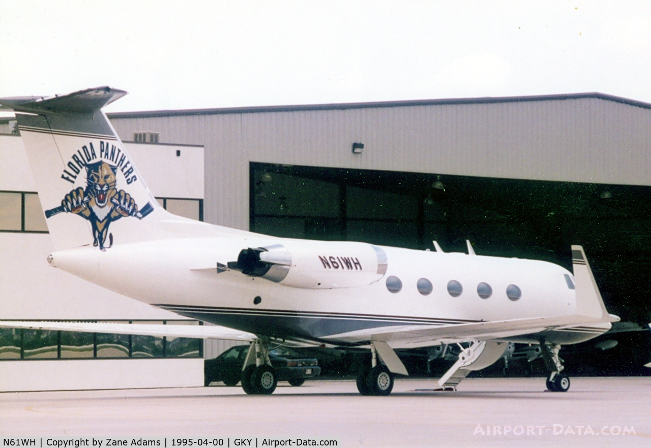 N61WH, 1988 Gulfstream Aerospace G-IV C/N 1075, Florida Panthers NHL Hockey team plane - at Arlington Municipal