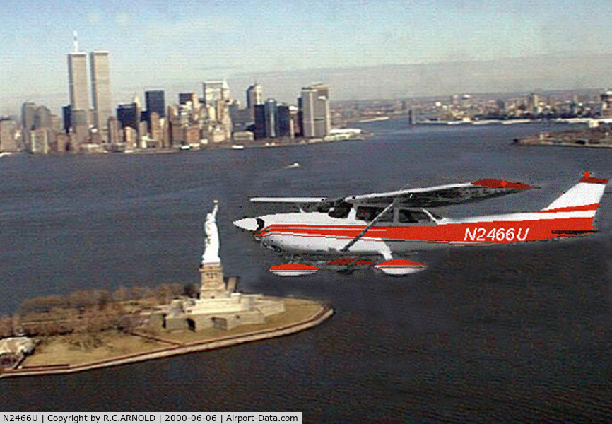 N2466U, 1963 Cessna 172D C/N 17250066, Sightseeing in NYC