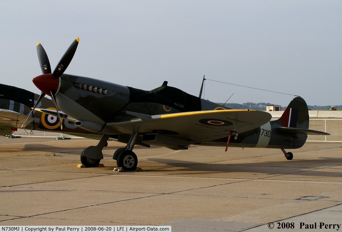 N730MJ, 1943 Supermarine 361 Spitfire HF.IXe C/N CBAF.7243, Sharing the ramp with another old Brit