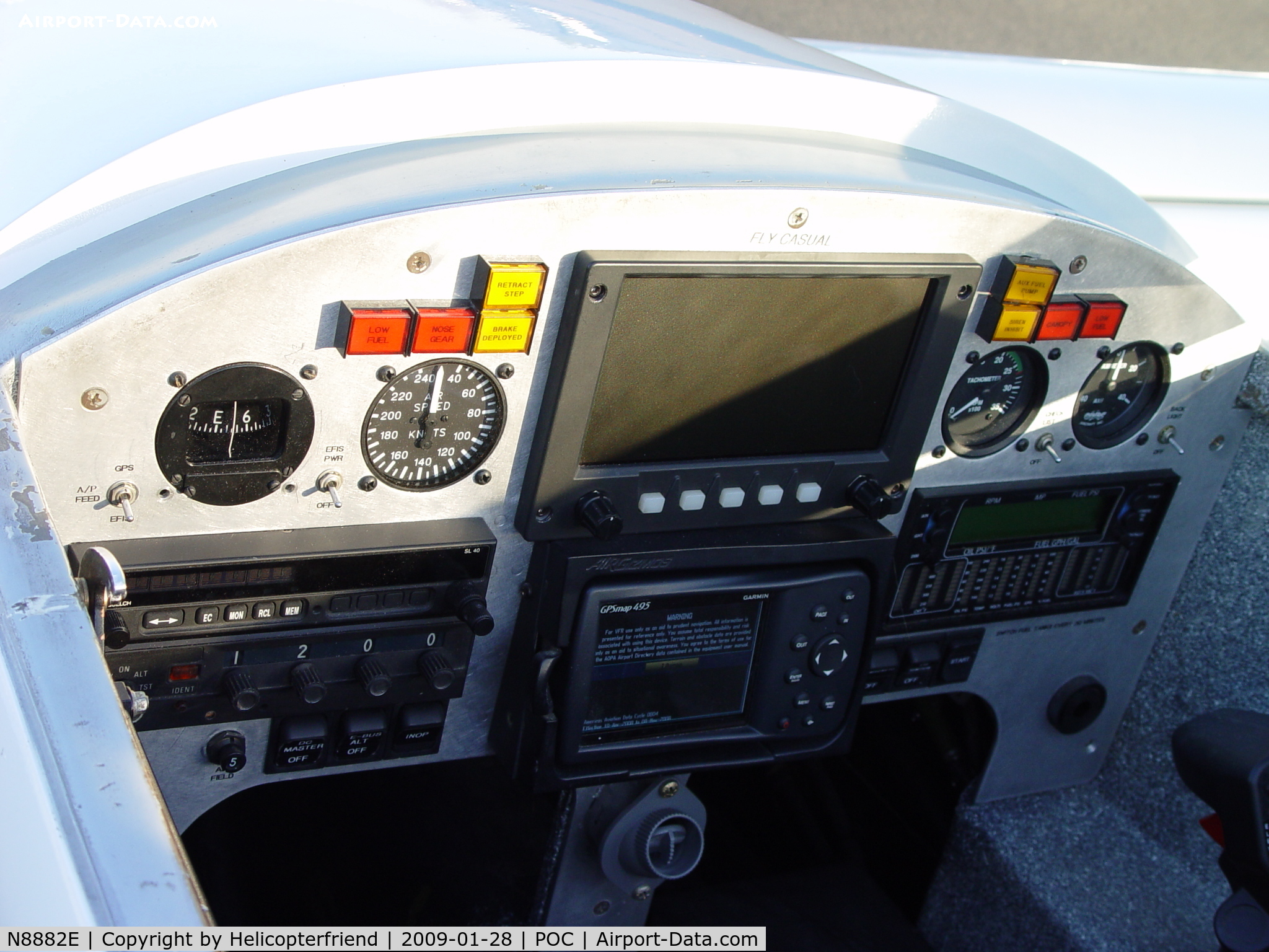 N8882E, 2008 Rutan Long-EZ C/N 001 (N8882E), Instrument Panel (note in center - 