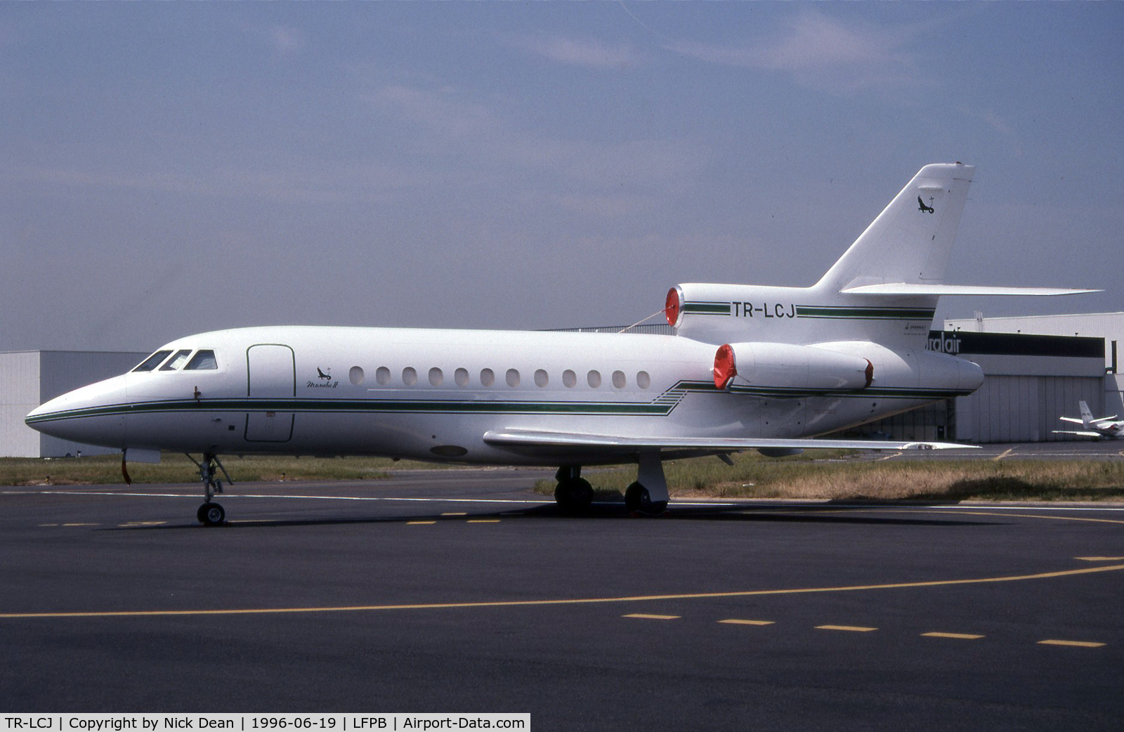 TR-LCJ, 1987 Dassault-Breguet Falcon (Mystere) 900 C/N 007, LFPB Paris Le Bourget