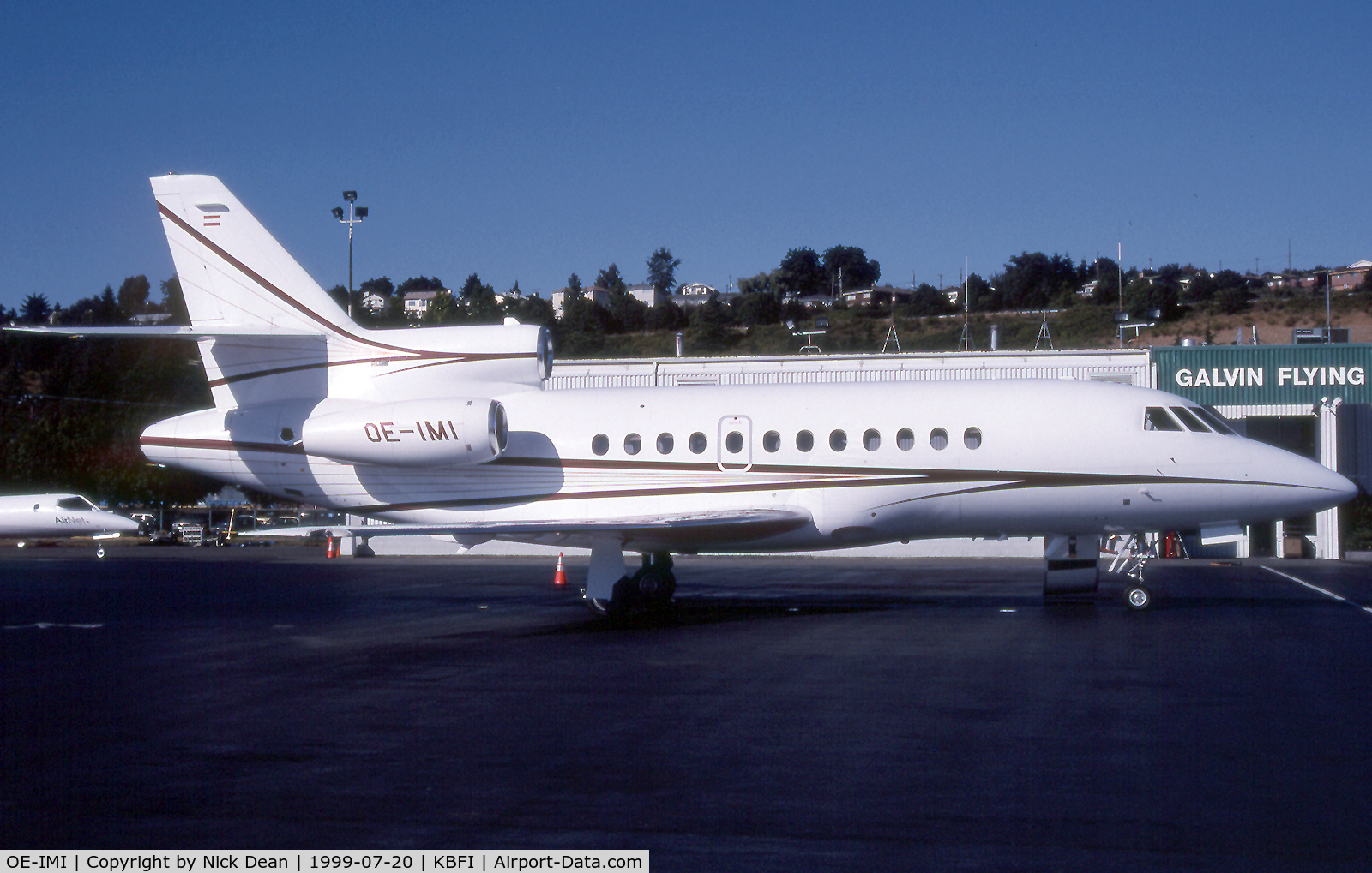 OE-IMI, 1994 Dassault Falcon 900B C/N 147, KBFI