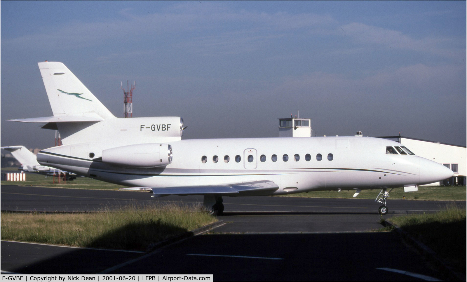 F-GVBF, 1995 Dassault Falcon 900B C/N 154, Paris Le Bourget