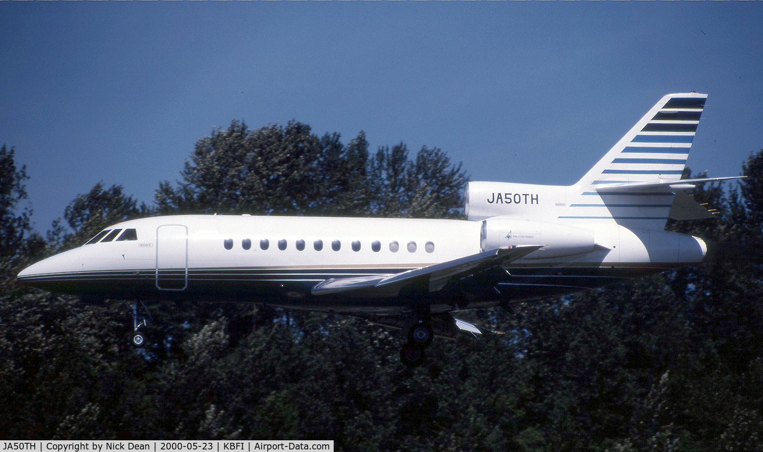 JA50TH, 1996 Dassault Falcon 900EX C/N 003, KBFI
