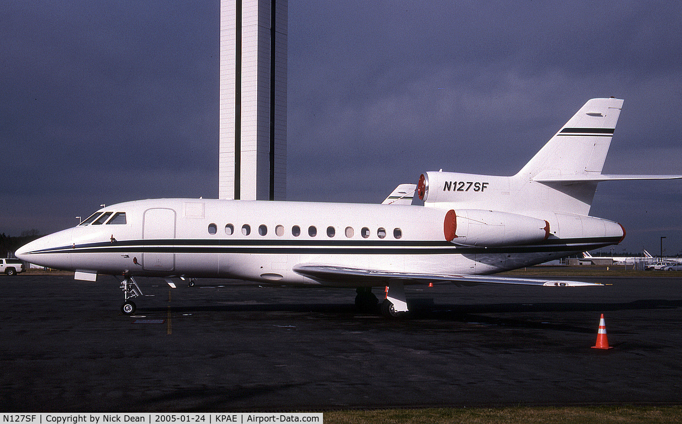 N127SF, 1997 Dassault Falcon 900EX C/N 013, KPAE
